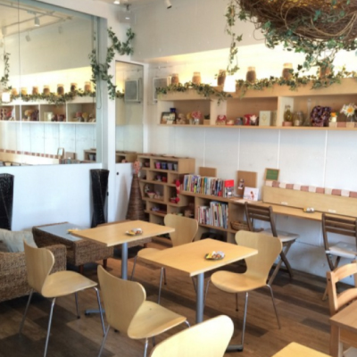 ママ会やキッズパーティー、みなさんはどんな場所で行いますか？PARTY MAMAなら、キッズスペースのあるレンタルスペースやキッチン付きのおしゃれなレンタルスペースなど、ママ会やキッズパーティーにぴったりのスペースが見つかります。お家でもレストランでもカラオケでもない、レンタルスペースで新しい体験をぜひ！
